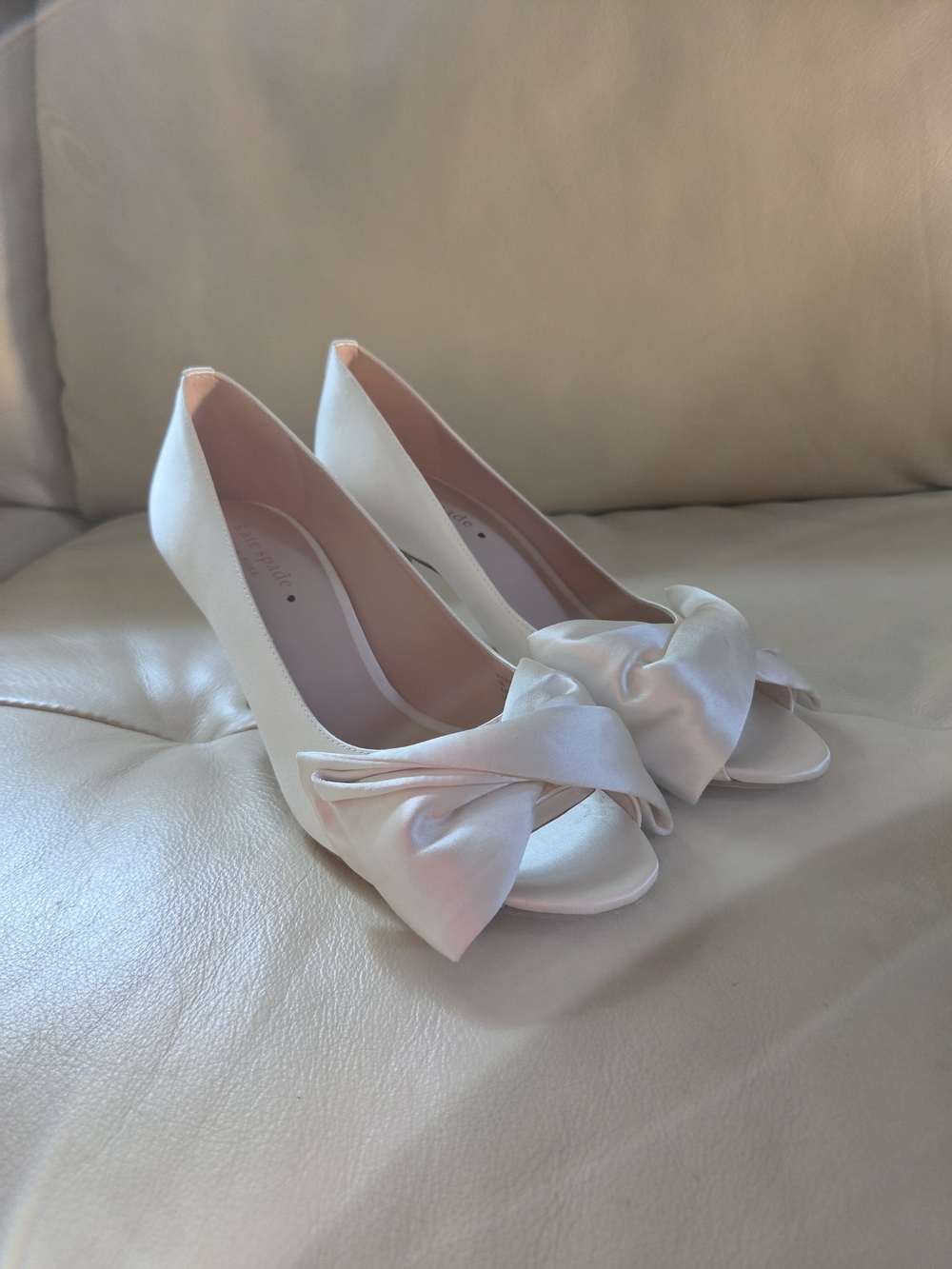 kate spade New York Crawford Pump